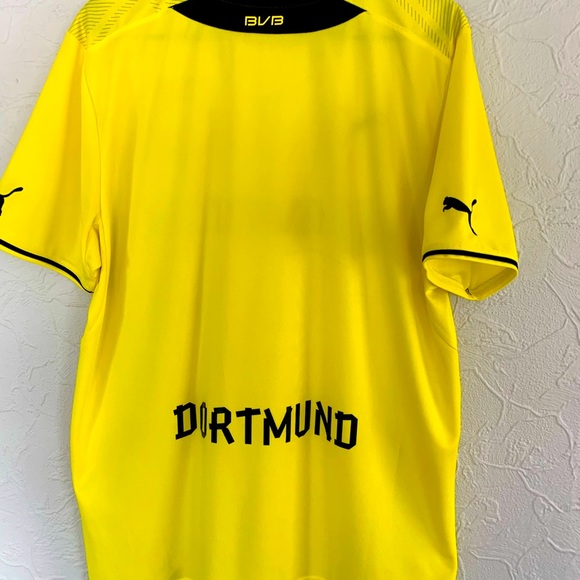 PUMA AUTHENTIC BUNDESLIGA DORTMUND HOME SOCCER JERSEY SIZE XL LIKE NEW - Picture 7 of 9